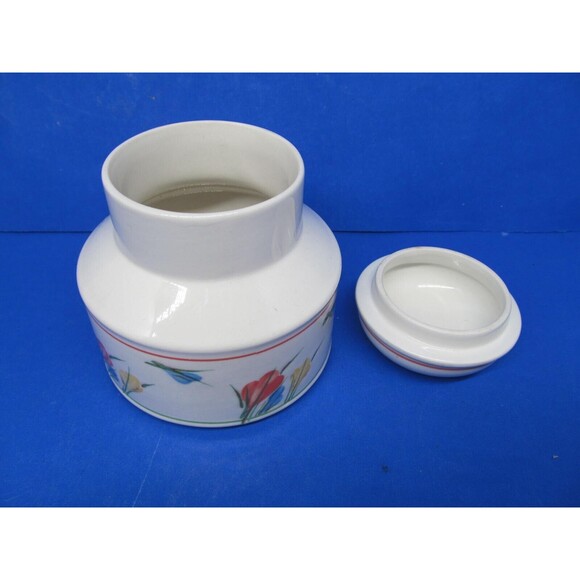 Wedgwood Midwinter Crocus 3 1/2" Sugar Bowl With Lid Produced From 1986-1987 EUC - Picture 3 of 7